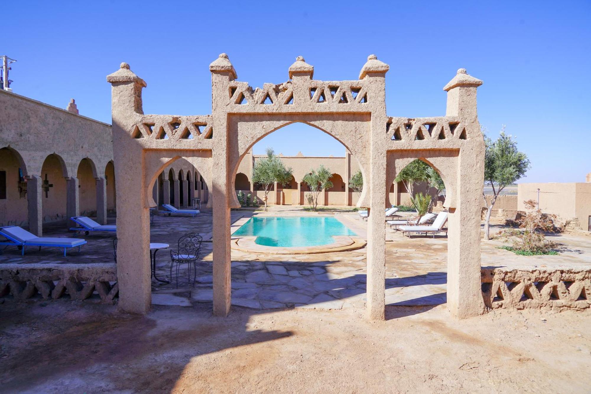 Отель Kasbah Erg Chebbi Мерзуга Экстерьер фото